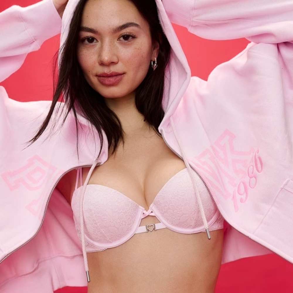Victoria's Secret Light Pink Lace Bra